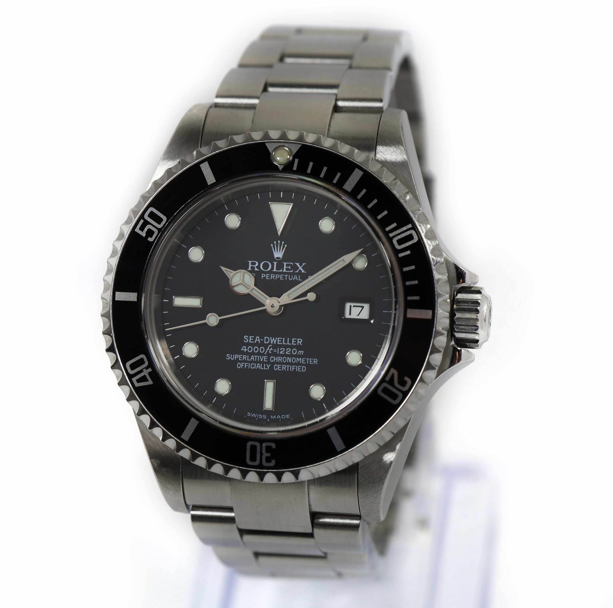 Unpolished 2005 Rolex Sea-Dweller 4000 16600 40MM Black Dial No Hole F-Serial