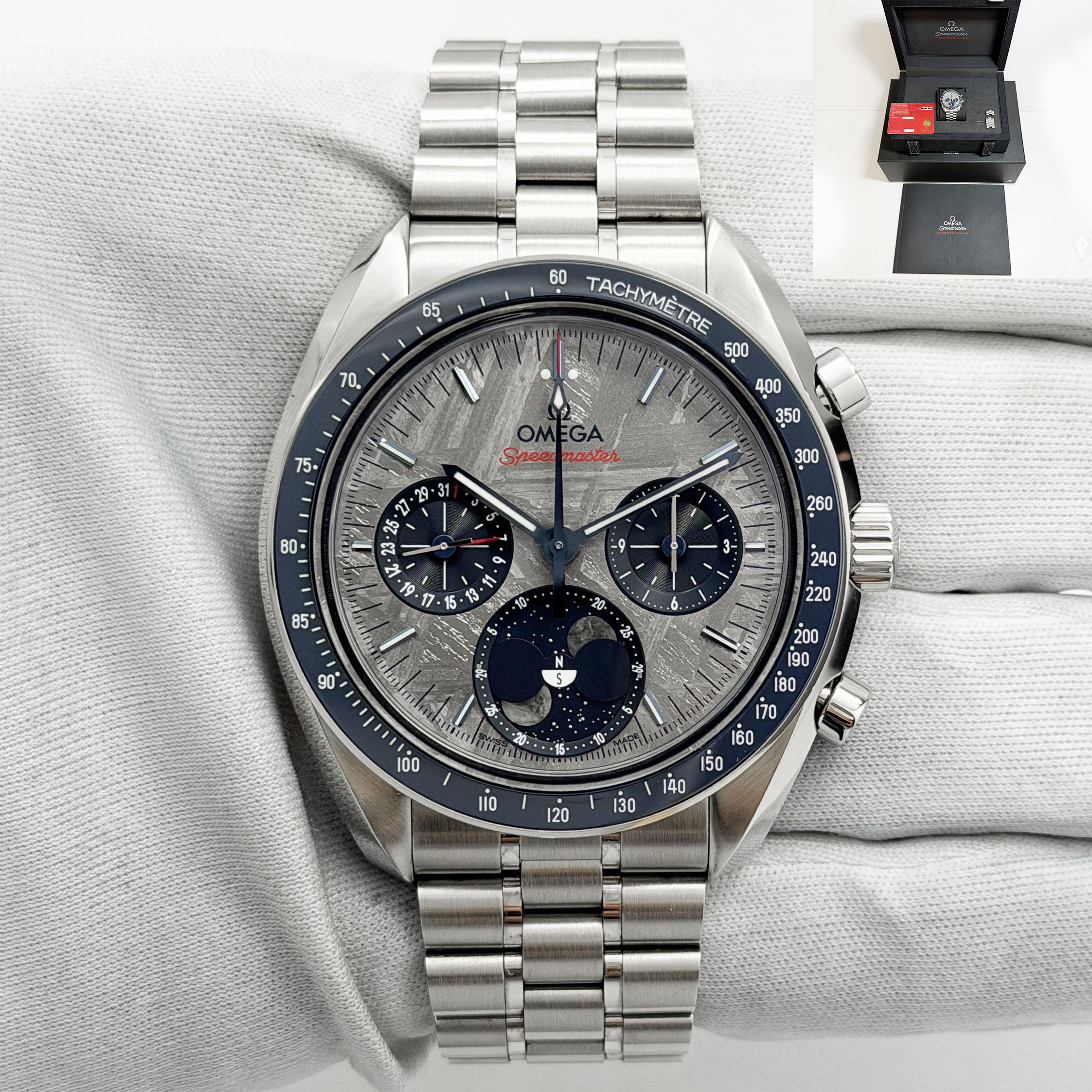 2026 Omega Speedmaster Moonphase 304.30.43.52.06.001 43MM Meteorite Steel B/p